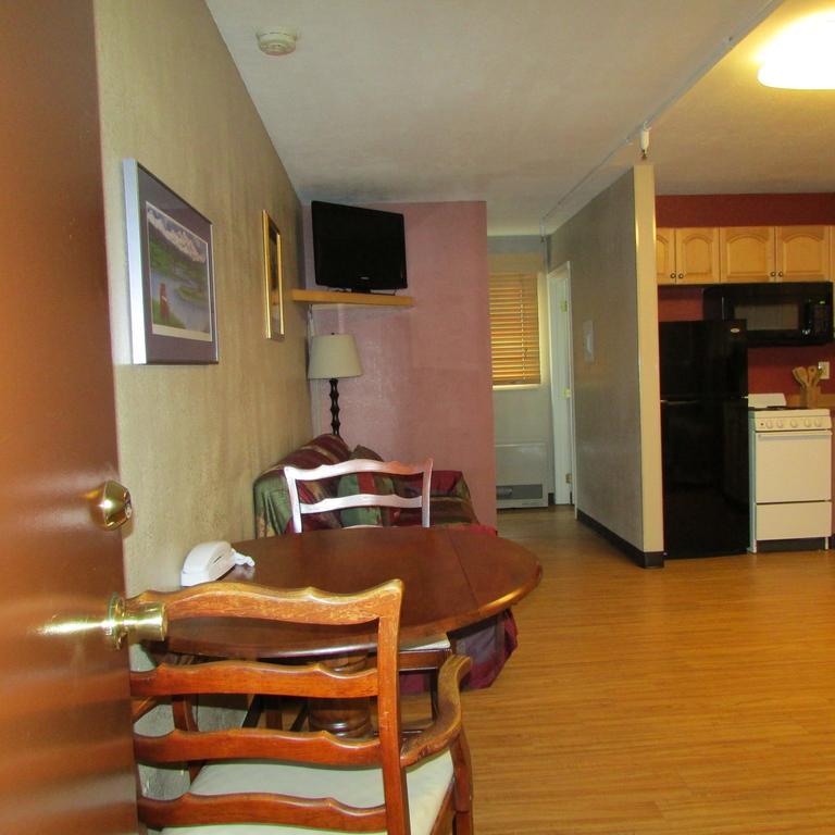Creekwood Inn Anchorage Dış mekan fotoğraf