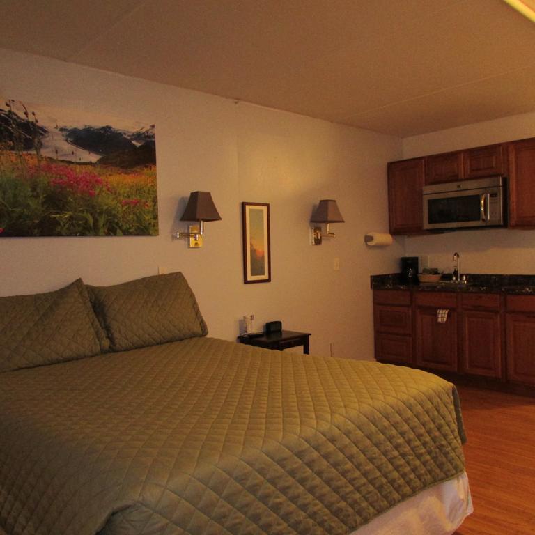 Creekwood Inn Anchorage Dış mekan fotoğraf